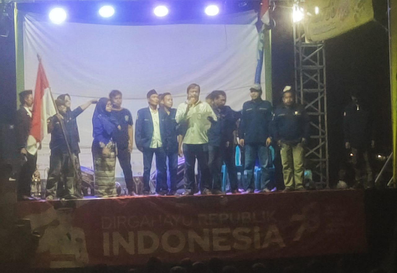 Karang Taruna Tunas Murni, Desa Sukamurni Kecamatan Sukakarya, Kabupaten Bekasi mengadakan penyelenggara acara seni dan budaya(Foto, Jeje).