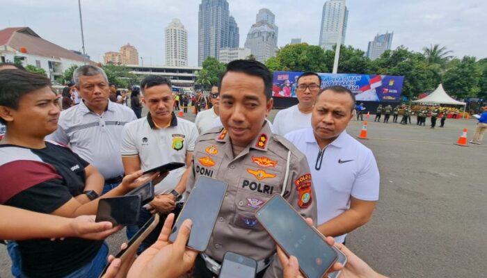Dikritik Soal Kendaraan Pejabat Bebas Gunakan Bahu Jalan, Ditlantas PMJ: Itu Pelanggaran