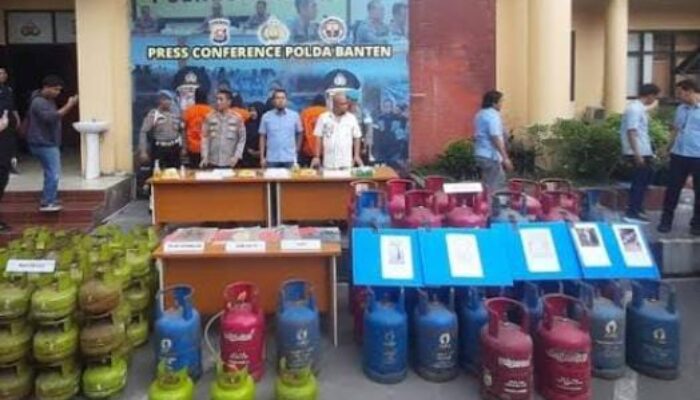 Omset Mencapai Rp31 juta, Polda Banten Bongkar Praktik Oplos Gas Elpiji Subsidi