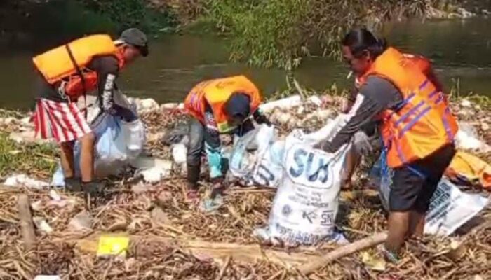 Pemkab Bekasi Terkesan Cuek, Aktivis Lingkungan Klaim Minim Pengetahuan Masyarakat Soal Sampah 