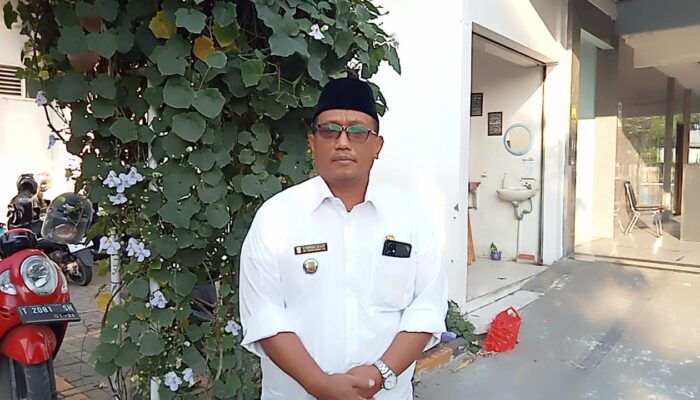 Lurah Plawad, H. Ropiudin (foto: Bayu45/ Triberita.com)