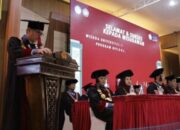 Universitas Singaperbangsa Karawang Gelar Wisuda Gelombang 1 Tahun 2023