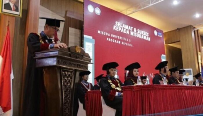Universitas Singaperbangsa Karawang Gelar Wisuda Gelombang 1 Tahun 2023
