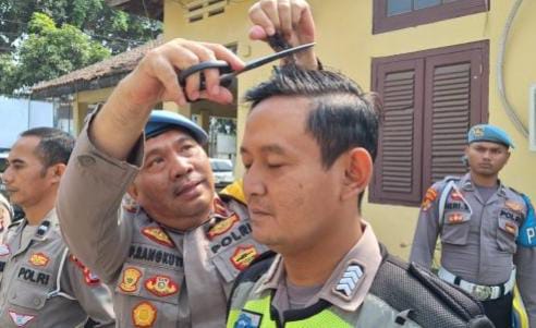 6 anggota Polisi di Serang Banten kena sanksi (foto: istimewa)