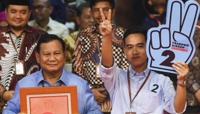 Dapat Nomor Urut Dua, Cawapres Gibran Rakabuming: Peace..!