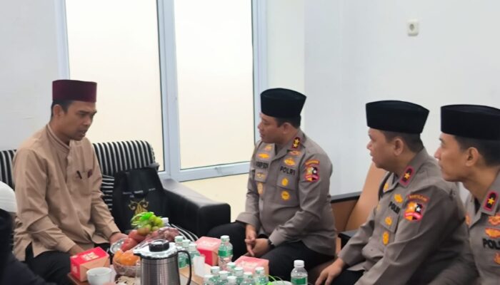 Silaturahmi dengan Kaops NCS Polri, UAS Serukan Masyarakat Jaga Ketertiban Jelang Pemilu
