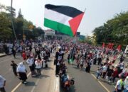 Aksi Bela Palestina, Ribuan Massa Padati Jalan Ahmad Yani Kota Bekasi