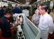 Tinjau SMKN 1 Purwakarta, Presiden Jokowi Dukung Pendidikan Teknologi