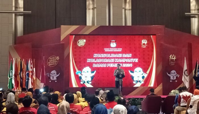 Kolaborasi dengan Caleg dan Parpol, KPUD Karawang Konsolidasi Ajak Kampanye Damai