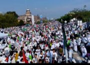 Tolak Kekejaman Israel, Ketua DPRD Kabupaten Bekasi Dukung Aksi Bela Palestina