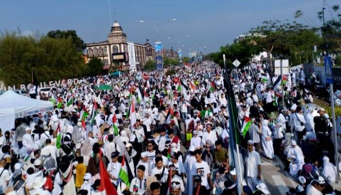 Tolak Kekejaman Israel, Ketua DPRD Kabupaten Bekasi Dukung Aksi Bela Palestina