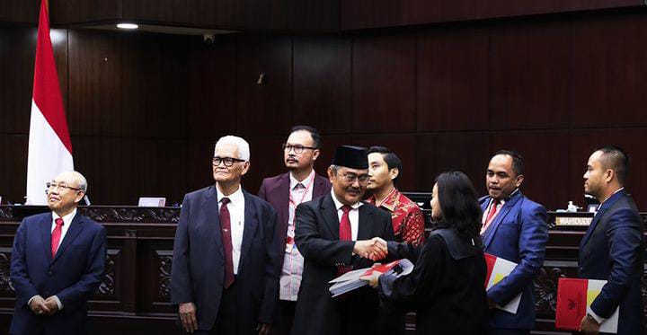 Putusan MKMK: Anwar Usman dijatuhi sanksi pemberhentian sebagai Ketua Mahkamah Konstitusi (MK) (foto: intagram @mahkamahkonstitusi)