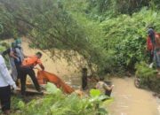 Pemancing Dikejutkan Penemuan Mayat Membusuk di Kali Cibanten Kota Serang Banten