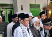 Kedua Kalinya Mahfud MD Berkunjung ke Kediaman KH Abuya Muhtadi di Pandeglang