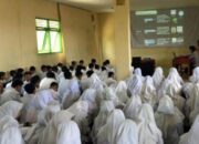 Pelajar di Pandeglang Banten Diedukasi Bahaya HIV/AIDS