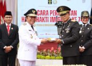 Pj Gubernur Al Muktabar Pimpin Upacara Peringatan Hari Bhakti Imigrasi ke-74 di Kanwil Kemenkumham Banten