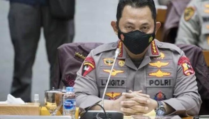 Hari Ini, Kapolri Mutasi Perwira Tinggi, Menengah, dan Sejumlah Kabid Humas