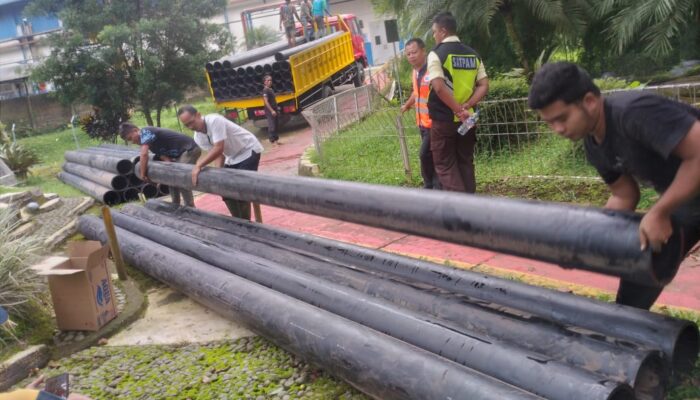 Pasca 3 Hari Longsor Cipondok, Kementerian PUPR Kirim Bantuan 200 Pipa ke PDAM TRS Subang