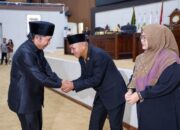 Pj Gubernur Al Muktabar Hadiri Paripurna PAW Anggota DPRD Provinsi Banten