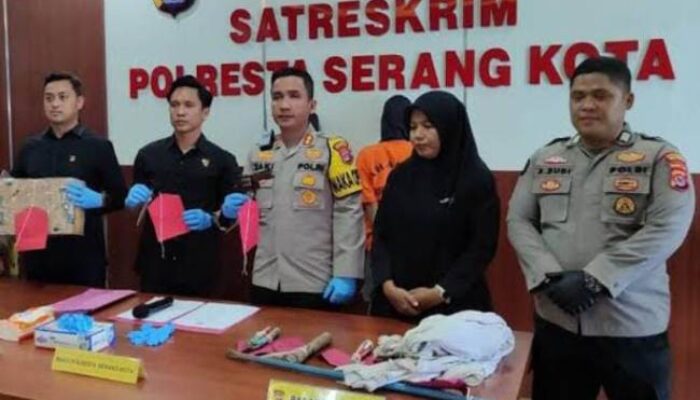 Pakai Mukena dan Bawa Pistol mainan, 3 Pelaku Spesialis Maling di Swalayan Diringkus Polresta  Serang Banten