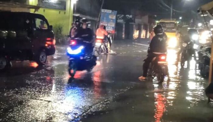 Arus Lalin Ruas Jalan Pilar-Sukatani Tersendat, Ini Penyebabnya