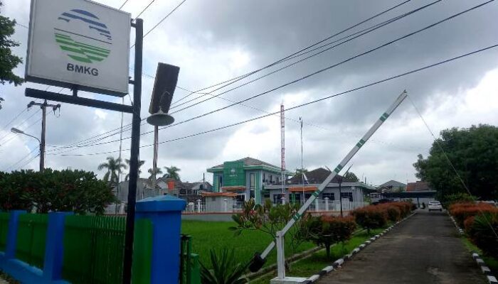 BPBD Lebak Banten Minta Warga Pesisir Waspada Bencana