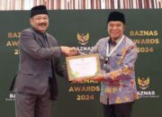 Pj Gubernur Banten Al Muktabar Raih Penghargaan Pendukung Pengelolaan Zakat Terbaik