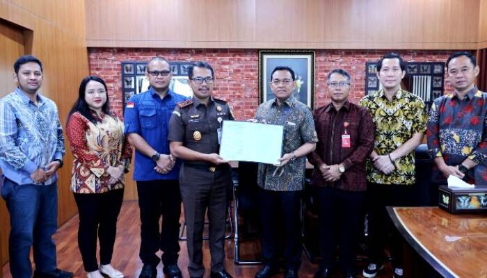 Pemkab Serang Banten Hibahkan Tanah 4.289 M2 kepada Kejati Banten