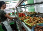 Jika Harga Beras Masih Tinggi Jelang Ramadhan, Pedagang Warteg Pilih Pulang Kampung