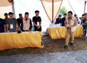 Pj Gubernur Banten Gunakan Hak Pilihnya di TPS 05 Pancur Kota Serang Banten