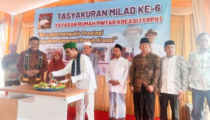 Dihadiri Wakil Walikota Cilegon, Milad ke 6 YRPK Santuni Puluhan Anak Yatim Piatu