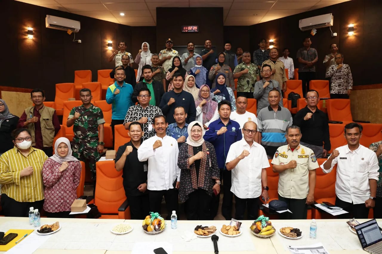 Selesai Rakor Pj Sekda Provinsi Banten bersama BPBD. (Foto : istimewa)