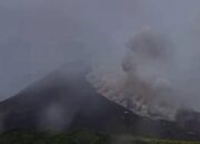 Hari ini, Gunung Merapi Kembali Luncurkan Lima Kali Guguran Lava Sejauh 1,5 KM