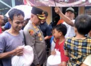 Sambut Bulan Suci Ramadhan 1445 H, Polres Serang Banten Bagikan 200 Paket Sembako dan Kelengkapan Sekolah