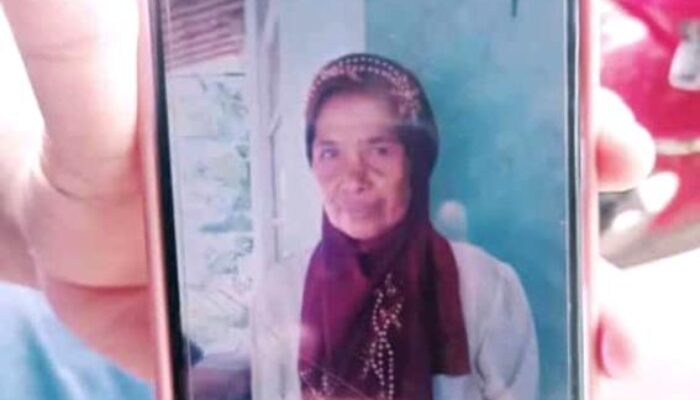Wanita Lanjut Usia Warga Pebayuran Bekasi Terseret Arus Sungai Citarum