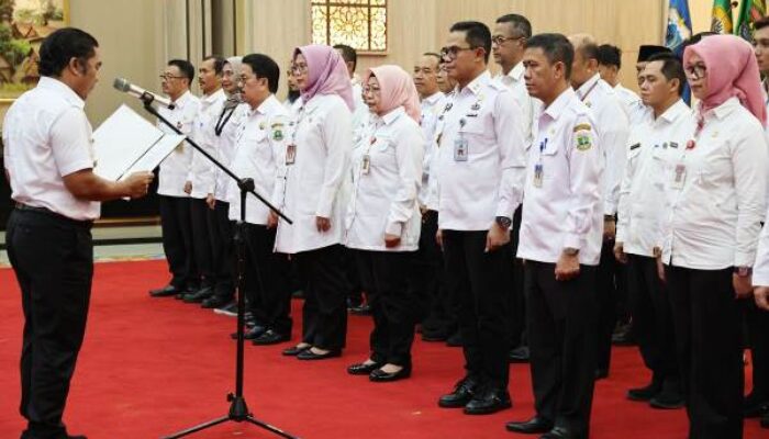 Pj Gubernur Al Muktabar Kukuhkan Gugus Tugas Daerah Bisnis dan HAM Provinsi Banten Periode 2023-2025