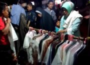 Obral Baju Malam Takbiran Mulai Rp25,000, Pasar Cikarang Bekasi Dibanjiri Pembeli