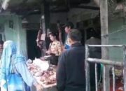 Jelang Lebaran Penjual Daging Sapi Muncul Dadakan di Kampung Cibitung Bekasi Diserbu Warga
