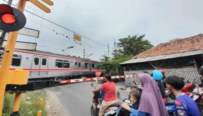 Jalan Perlintasan KA Cibitung Sering Macet, Kades Wanajaya Usulkan Pembangunan Underpass ke Pemkab Bekasi
