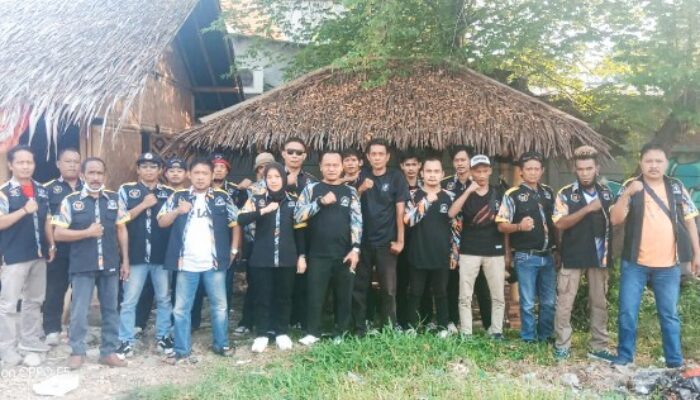 LSM GMBI Distrik Kabupaten Bekasi Aksi Damai Dukung Dani Ramdan Kembali jadi Pj Bupati