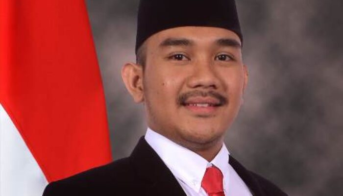 Rajin Turun ke Masyarakat, Ade Kuswara Kunang Tertinggi di Survey SMRC Pilkada Kabupaten Bekasi