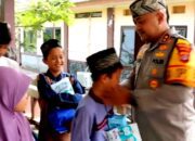 Jumat Berkah, Kapolres Serang Banten Berbagi Kasih Bersama Anak Yatim dan Emak-Emak