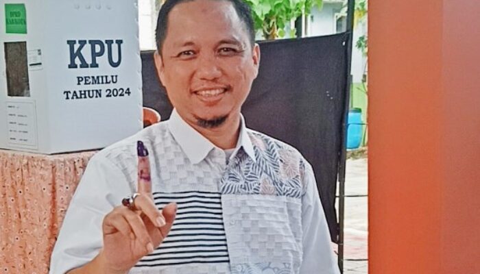 Survey PKS di Pilkada 2024 : Elektabilitas Ade Kuswara Kunang Ungguli Dani Ramdan dan Balon Bupati lainnya