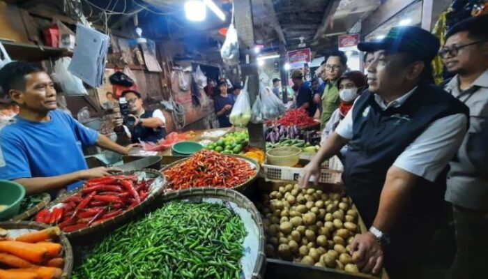 Datangi Pasar Tambun, Bapanas bersama Satgas Pangan Polri Cek Harga Bahan Pokok