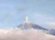 Status Waspada, Gunung Semeru Kembali Erupsi