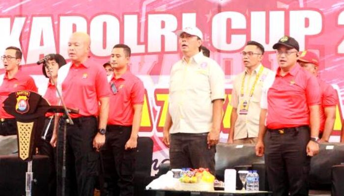Jadi Tuan Rumah Pertandingan Bola Voli Kapolri Cup Zona 3, Tim Putri Polda Banten Juara 1