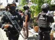 Tiga Orang Sekeluarga di Batu Jatim Diduga Teroris, Ditangkap Densus 88 Antiteror