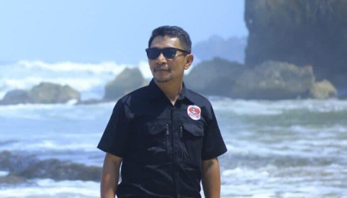 Balawista Himbau Nelayan dan Wisatawan Waspada Tinggi Gelombang 4 Meter di Banten Selatan