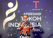 Wali Kota Cilegon Helldy Raih Penghargaan Tokoh Nasional Bidang Pendidikan dan Teknologi