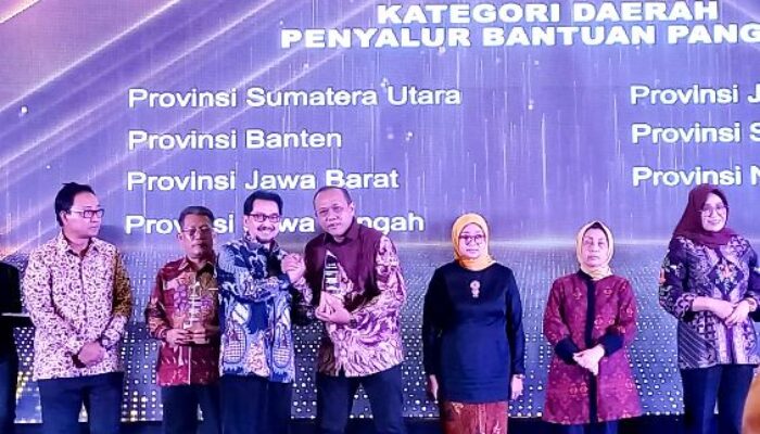Provinsi Banten Raih Apresiasi sebagai Daerah Penyalur Bantuan Pangan Pengentasan Stunting oleh ID FOOD